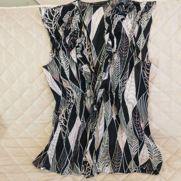 Black and White Ruffled Top, BCBG Maxazria - Picture 1 of 1